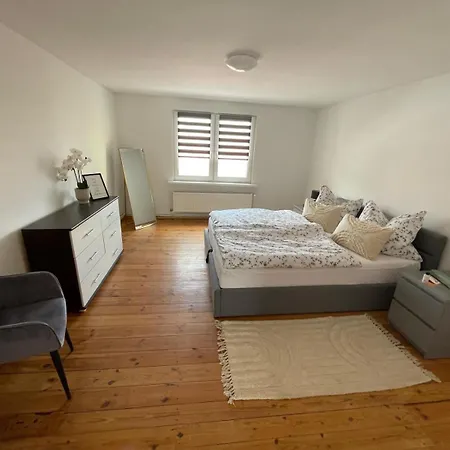 Trebelsee 2 Monteur- Und 아파트 *