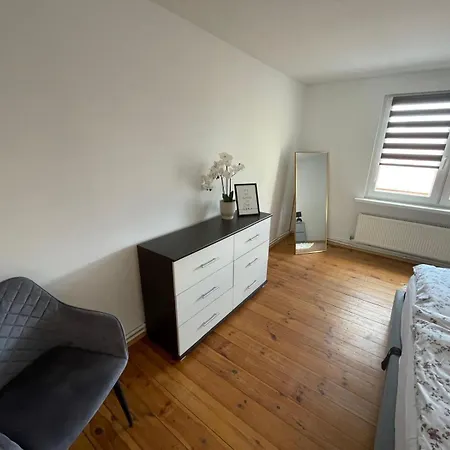 Trebelsee 2 Monteur- Und Ketzin