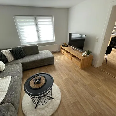 Trebelsee 2 Monteur- Und 켓진